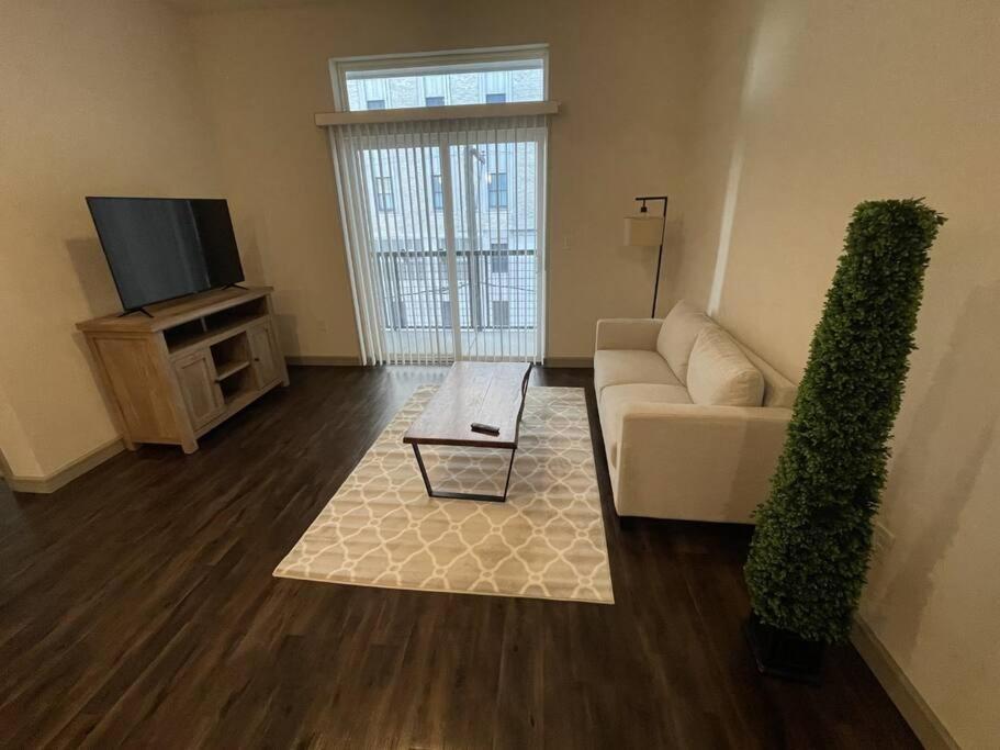 休斯敦Downtown Living 1Br W/ Free Parking Garage公寓 外观 照片